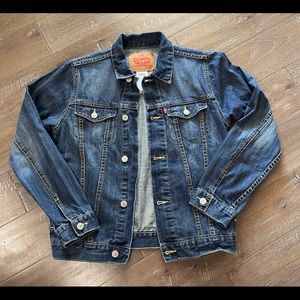 Levi’s Jean Jacket L